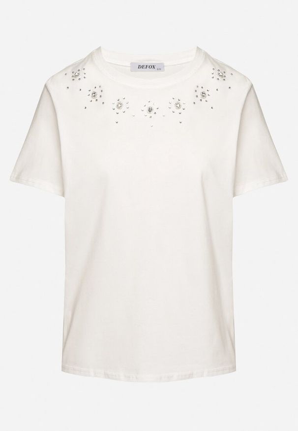 Born2be - Biała Bawełniana Bluzka T-shirt Ozdobiona Cyrkoniami Marivista. Okazja: na co dzień. Kolor: biały. Materiał: bawełna. Długość rękawa: krótki rękaw. Długość: krótkie. Wzór: aplikacja. Styl: klasyczny, elegancki, casual