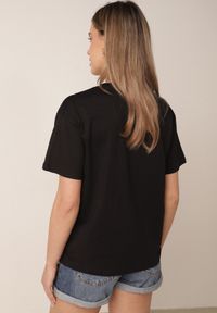 Born2be - Czarny Bawełniany T-shirt z Ozdobną Aplikacją z Perełek i Cyrkonii Haidea. Okazja: na co dzień. Kolor: czarny. Materiał: bawełna. Wzór: aplikacja. Styl: elegancki, casual #3