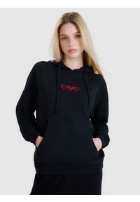 4f - 4F Bluza dresowa nierozpinana z kapturem damska - czarna XL. Okazja: na co dzień. Typ kołnierza: kaptur. Kolor: czarny. Materiał: dresówka. Długość rękawa: raglanowy rękaw. Wzór: haft, gładki, ze splotem. Styl: sportowy, casual