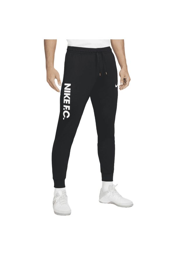 Spodnie Nike FC, Mężczyźni. Kolor: czarny. Materiał: dresówka. Sport: joga i pilates