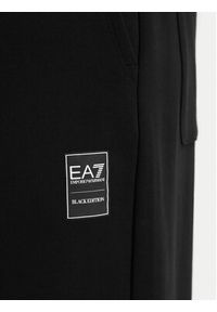 EA7 Emporio Armani Spodnie dresowe 7M002111 AF27201 UC001 Czarny Relaxed Fit. Kolor: czarny. Materiał: bawełna #4