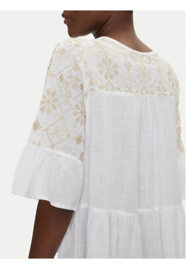 Iconique Sukienka letnia IC25-018 Biały Relaxed Fit. Kolor: biały. Materiał: bawełna. Sezon: lato