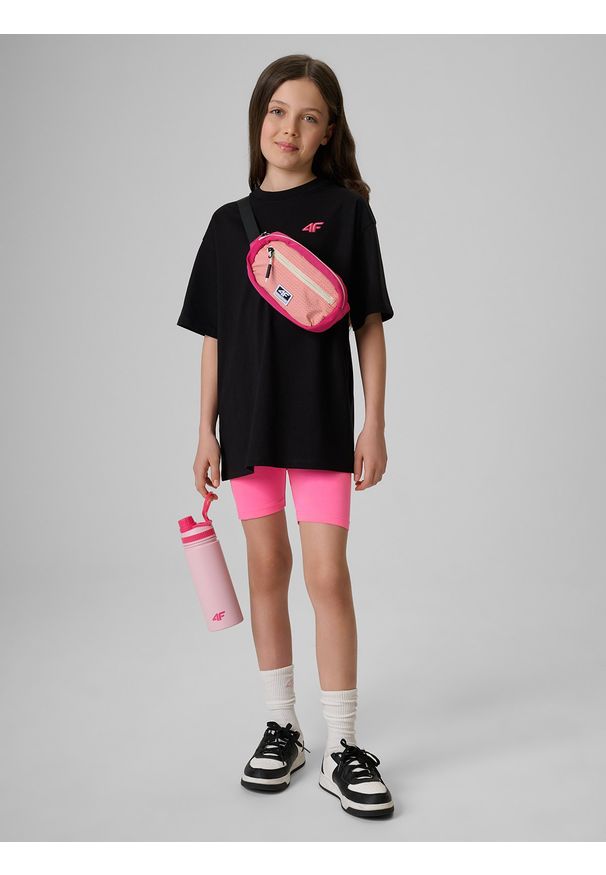 4f - 4F T-shirt loose gładki dziewczęcy - czarny 158/164 (12-14 lat). Okazja: na uczelnię, na co dzień, na spacer. Kolor: czarny. Materiał: dresówka, dzianina. Wzór: gładki. Sezon: lato. Styl: klasyczny, casual