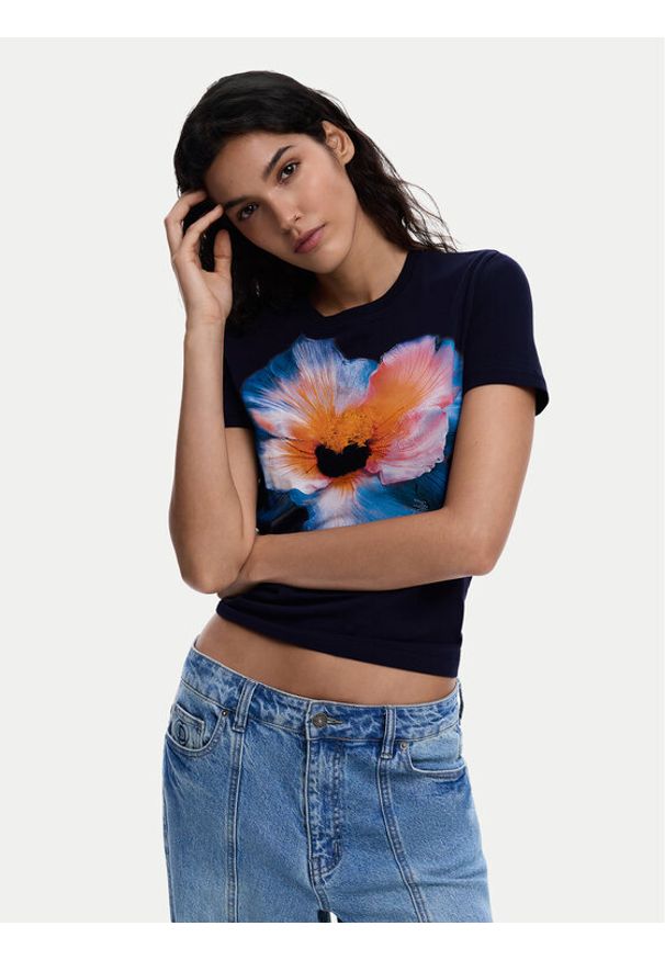 Desigual T-Shirt Estocolmo 26SWTK03 Granatowy Regular Fit. Kolor: niebieski. Materiał: bawełna