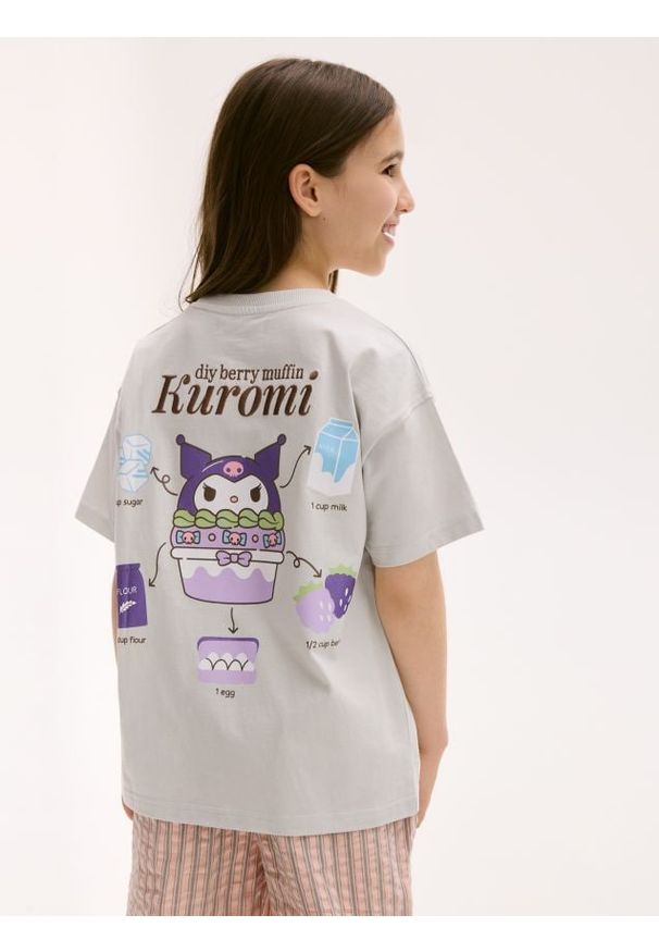 Reserved - T-shirt Kuromi - jasnoszary. Kolor: szary. Materiał: bawełna