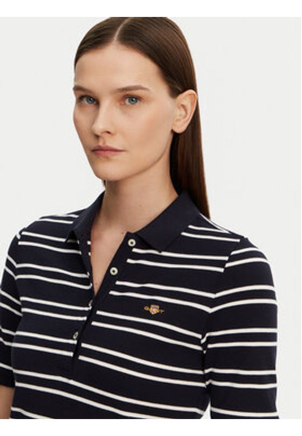 GANT - Gant Sukienka codzienna Striped Shield 4200571 Granatowy Slim Fit. Okazja: na co dzień. Kolor: niebieski. Materiał: bawełna. Typ sukienki: proste. Styl: casual