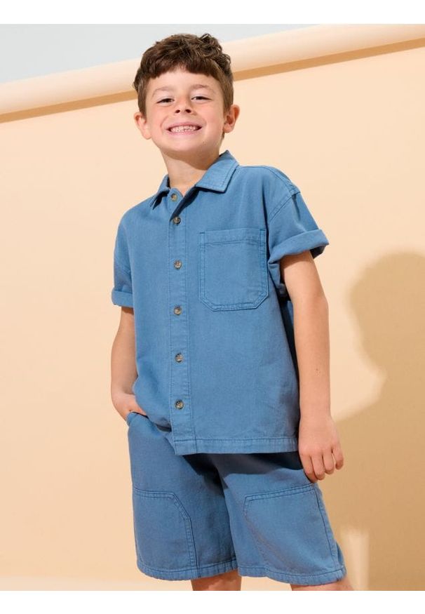 Sinsay - Szorty jeansowe z ozdobnymi przeszyciami - mid blue. Materiał: jeans