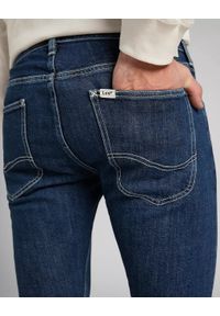 Lee - LEE LUKE BUTTON FLY MĘSKIE SPODNIE JEANSOWE STONE ESME L70SNIWF 112322027