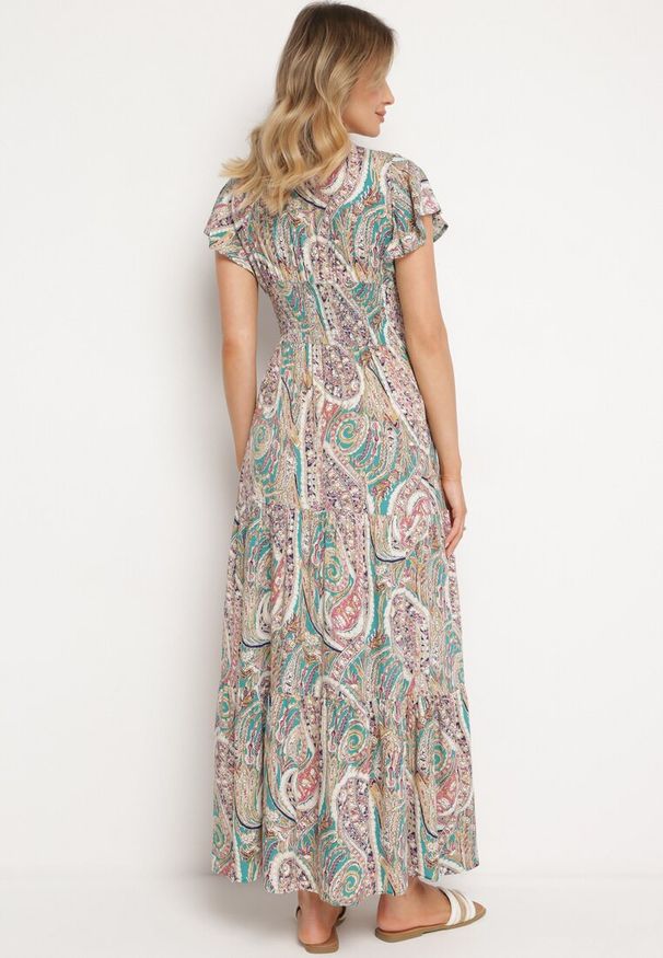 Born2be - Zielona Sukienka Maxi z Gumką Pod Biustem i Orientalnym Wzorem Uniwia. Kolor: zielony. Sezon: lato. Długość: maxi