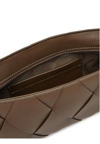 Calvin Klein Torebka Ck Woven Elongated Shoulder Bag K60K612992 Brązowy. Kolor: brązowy. Materiał: skórzane
