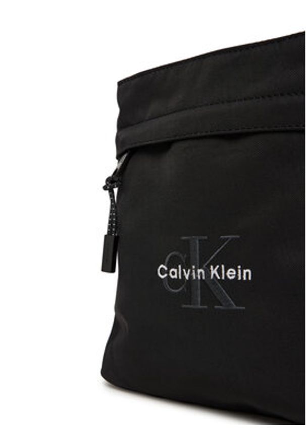 Calvin Klein Saszetka Bold Flatpack LV04D3178G Beżowy. Kolor: beżowy. Materiał: materiał