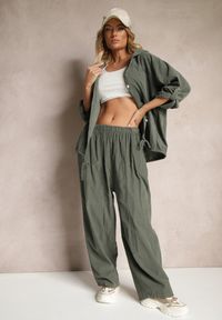 Renee - Ciemnozielone Bawełniane Spodnie High Waist o Szerokim Kroju Velili. Okazja: na co dzień. Stan: podwyższony. Kolor: zielony. Materiał: bawełna. Styl: elegancki, casual