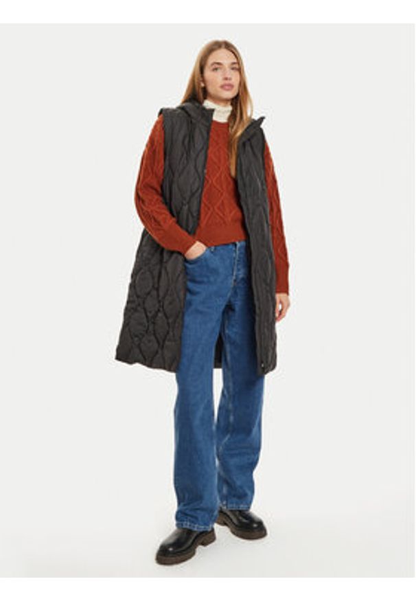 Tom Tailor Denim Bezrękawnik 1042100 Czarny Regular Fit. Kolor: czarny. Materiał: syntetyk. Długość rękawa: bez rękawów