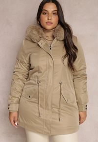 Renee - Beżowa Kurtka Parka Nylonowa Mivo. Okazja: na co dzień. Kolekcja: plus size. Kolor: beżowy. Materiał: nylon. Sezon: zima. Styl: klasyczny, casual, elegancki, wizytowy #5