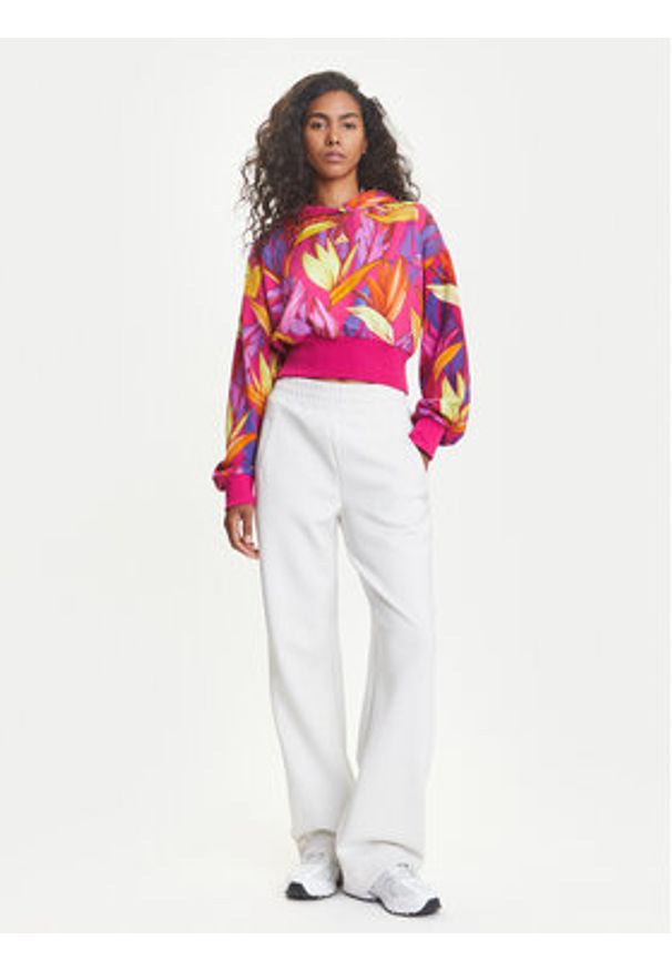 Adidas - adidas Bluza FARM JD6283 Różowy Loose Fit. Kolor: różowy. Materiał: bawełna