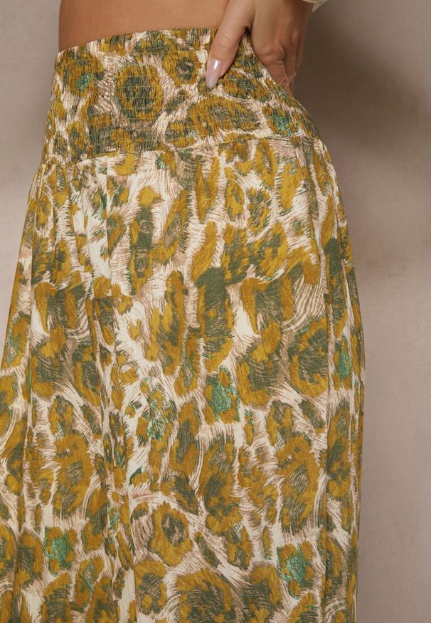 Renee - Beżowo-Żółte Szerokie Spodnie z Wiskozy High Waist Ellirelle. Okazja: na co dzień. Stan: podwyższony. Kolor: beżowy. Materiał: wiskoza. Styl: casual, elegancki