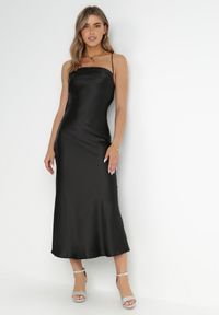 Born2be - Czarna Sukienka Satynowa Chrentizo. Kolor: czarny. Materiał: satyna. Długość rękawa: na ramiączkach. Wzór: gładki. Styl: wizytowy. Długość: maxi #5
