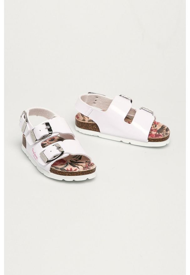 Pepe Jeans - Sandały dziecięce Bio Basic Buckles. Zapięcie: klamry. Kolor: biały. Materiał: guma, materiał. Wzór: gładki. Obcas: na obcasie. Wysokość obcasa: niski