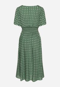 Born2be - Zielona Sukienka z Bawełny Rozkloszowana w Kropki Toliennea. Okazja: na co dzień. Kolor: zielony. Materiał: bawełna. Wzór: kropki. Styl: casual #2
