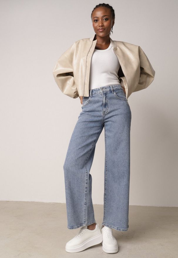 Born2be - Niebieskie Jeansy o Szerokim Kroju z Lyocellem Bawełną i Wysokim Stanem Onisea. Okazja: na co dzień. Stan: podwyższony. Kolor: niebieski. Długość: długie. Styl: casual, elegancki, klasyczny