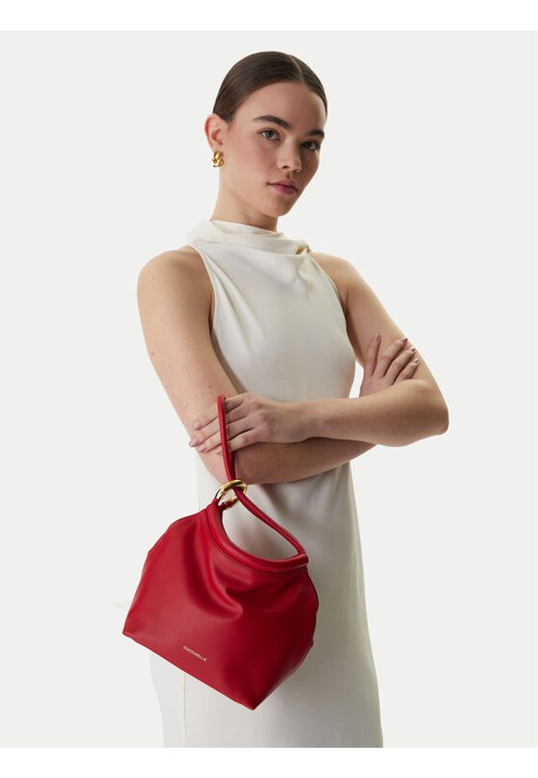 Coccinelle Torebka UAA Coccinellefinn Popuch E1 UAA 58 01 01 Czerwony. Kolor: czerwony. Materiał: skórzane