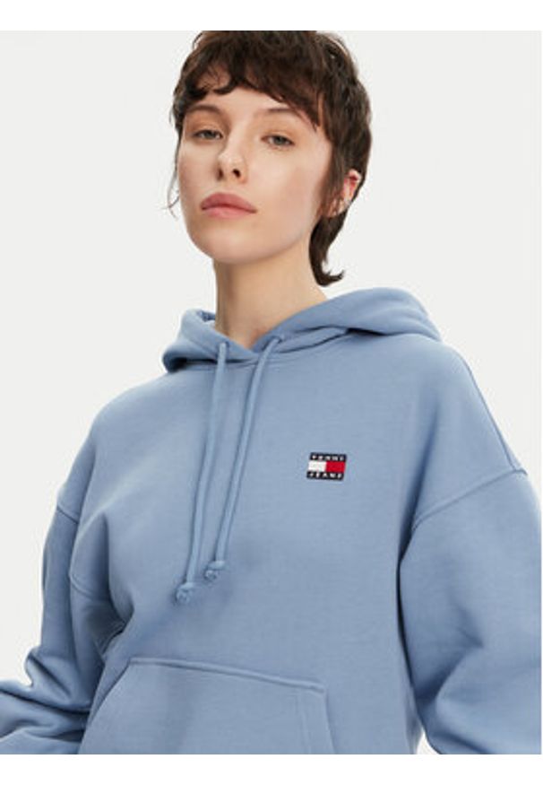 Tommy Jeans Bluza Badge DW0DW19414 Niebieski Boxy Fit. Kolor: niebieski. Materiał: bawełna
