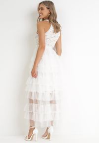 Born2be - Biała Sukienka Maxi z Tiulowym Dołem i Koronkową Górą Deliva. Okazja: na co dzień. Kolor: biały. Materiał: tiul, koronka. Wzór: aplikacja. Styl: casual, klasyczny. Długość: maxi #5