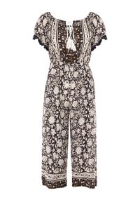 Born2be - Czarny Kombinezon Hesonia. Kolor: czarny. Długość rękawa: krótki rękaw. Długość: krótkie. Wzór: ażurowy, aplikacja, kwiaty. Styl: wakacyjny, boho #5