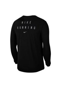 Koszulka męska do biegania Nike Miler Run Division LS CU7878. Materiał: materiał, poliester, jersey. Długość rękawa: długi rękaw. Technologia: Dri-Fit (Nike). Długość: długie. Wzór: aplikacja. Sport: bieganie #4