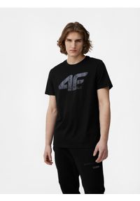 4f - T-shirt regular z nadrukiem męski. Kolor: czarny. Materiał: bawełna. Wzór: nadruk #1
