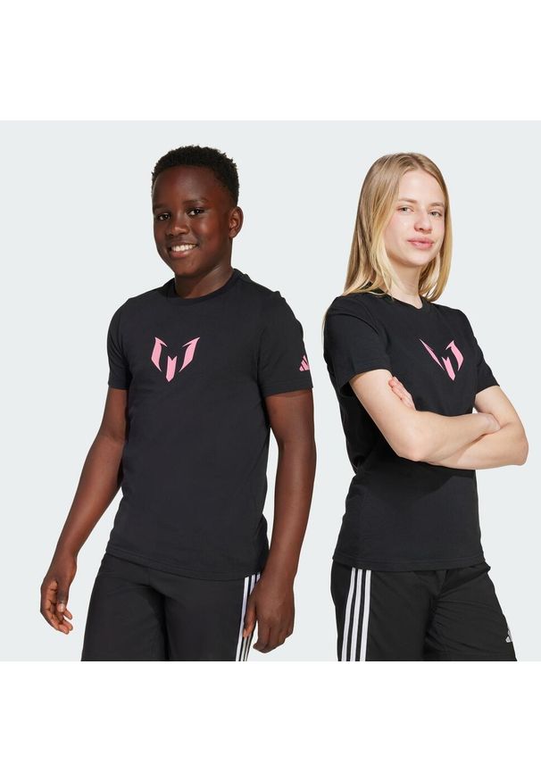 Adidas - Koszulka dziecięca z grafiką, imieniem i numerem Messiego. Kolor: czarny. Materiał: bawełna. Sport: piłka nożna