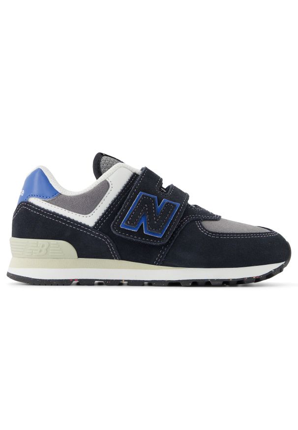 Buty dziecięce New Balance PV574QRB – czarne. Zapięcie: rzepy. Kolor: czarny. Materiał: materiał, guma, syntetyk. Szerokość cholewki: normalna. Model: New Balance 574. Sport: turystyka piesza