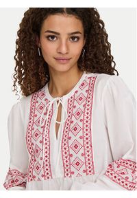 JDY Bluzka Lulu 15345478 Biały Regular Fit. Kolor: biały. Materiał: bawełna