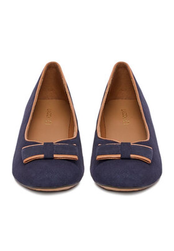 Lasocki Czółenka CEO-RST-AGNES-14 Granatowy. Kolor: niebieski. Materiał: zamsz, skóra