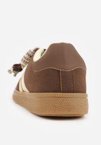 Born2be - Brązowe Sneakersy w Stylu Tenisówek z Koralikami Charnara. Okazja: na co dzień. Kolor: brązowy. Materiał: dresówka. Wzór: aplikacja #8