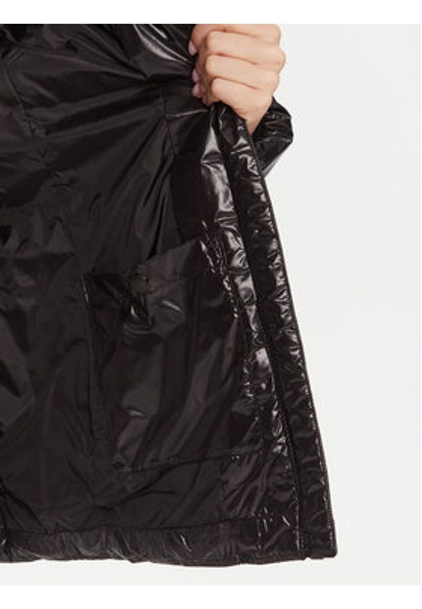 Calvin Klein Kurtka zimowa LV044D542G Czarny Regular Fit. Kolor: czarny. Materiał: syntetyk. Sezon: zima