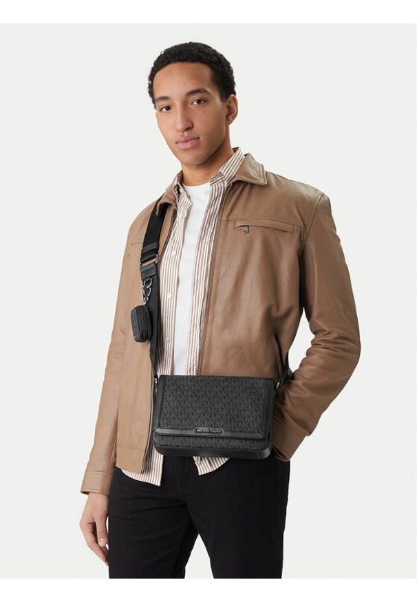 MICHAEL Michael Kors Saszetka 33S6LHDM6B Czarny. Kolor: czarny. Materiał: skóra