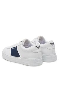 Emporio Armani Sneakersy X4X570 XN840 T849 Biały. Kolor: biały. Materiał: skóra