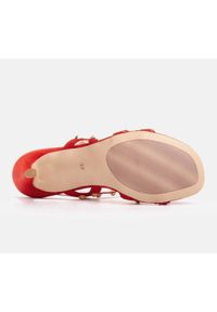 Marco Shoes Sandały zamszowe z ćwiekami ozdobnymi czerwone. Kolor: czerwony. Materiał: zamsz #6