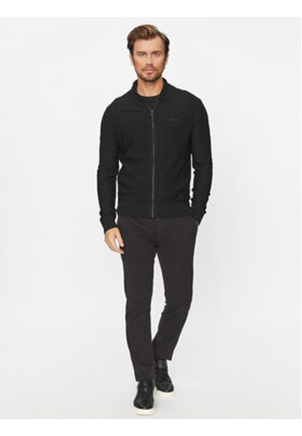 BOSS - Boss Sweter Avac_Fz 50501750 Czarny Regular Fit. Kolor: czarny. Materiał: syntetyk
