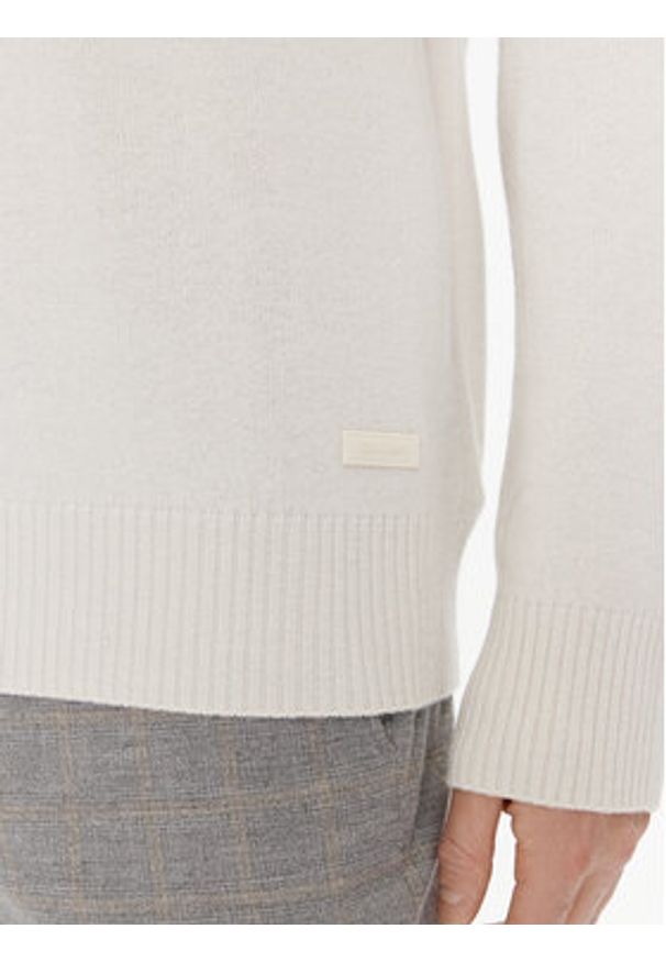 Calvin Klein Sweter K10K111954 Écru Regular Fit. Materiał: wełna