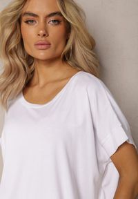 Renee - Biała T-shirtowa Sukienka Pudełkowa z Elastycznej Bawełny Ellensa. Kolor: biały. Materiał: bawełna. Styl: wakacyjny. Długość: mini #2