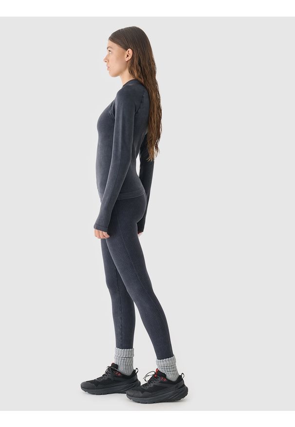 4f - 4F Legginsy bezszwowe w prążki damskie - czarne M/L. Okazja: na co dzień. Stan: podwyższony. Kolor: czarny. Materiał: dzianina, materiał, syntetyk, prążkowany. Wzór: prążki. Styl: sportowy, casual
