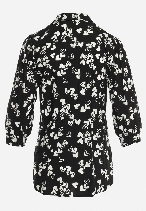 Born2be - Czarna Koszula z Wiskozy w Serduszka Ornela. Kolor: czarny. Materiał: wiskoza. Wzór: aplikacja