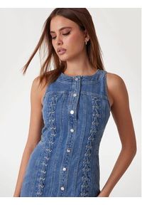 Guess Sukienka 175261 Niebieski Classic Fit. Kolor: niebieski