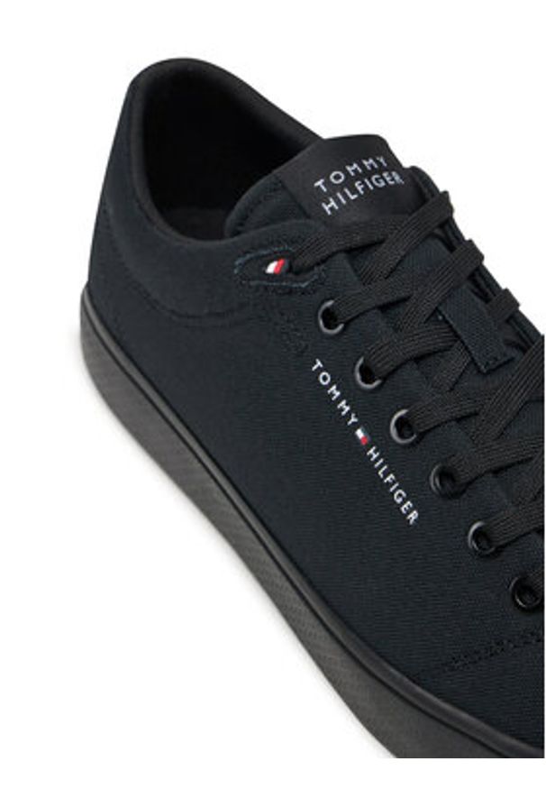 TOMMY HILFIGER - Tommy Hilfiger Tenisówki Hi Vulc Low Core Canvas FM0FM05396 Czarny. Kolor: czarny. Materiał: materiał