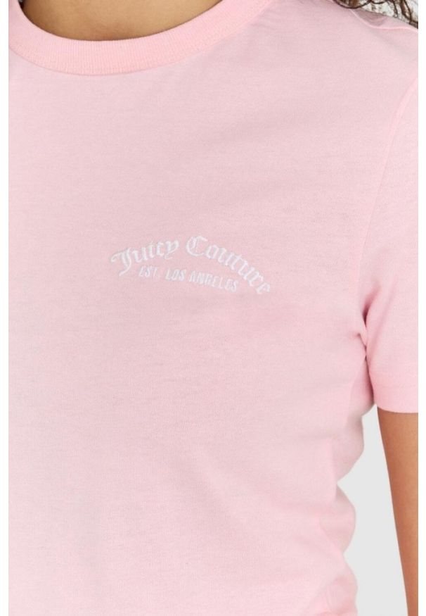 Juicy Couture - JUICY COUTURE Różowy t-shirt damski haylee recycled z haftowanym logo. Kolor: różowy. Wzór: haft