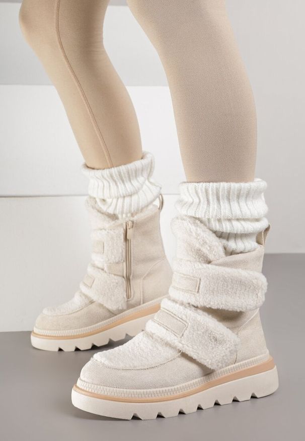 Renee - Beżowe Botki Typu Śniegowce na Platformie z Dwoma Ozdobnymi Rzepami Edarlia. Okazja: na co dzień. Zapięcie: rzepy. Kolor: beżowy. Materiał: jeans. Obcas: na platformie. Styl: casual, elegancki