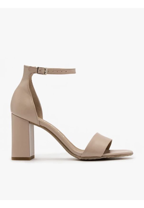 Ryłko - Beżowe sandały na obcasie. Kolor: beżowy. Materiał: skóra. Obcas: na obcasie. Styl: street. Wysokość obcasa: średni