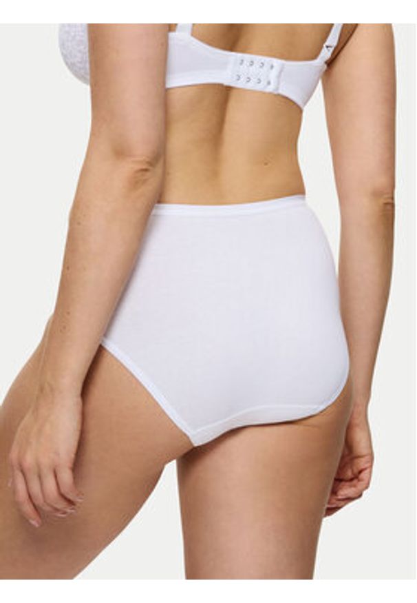 Triumph Figi klasyczne z wysokim stanem Sense Of Cotton 10224970 Biały. Stan: podwyższony. Kolor: biały. Materiał: bawełna
